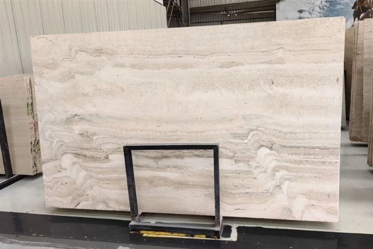 Italian Roman Beige Travertine Slabs